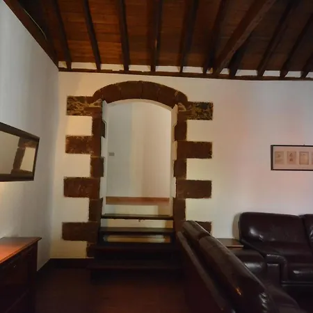 Casa Antigua La Embajada * Tejina