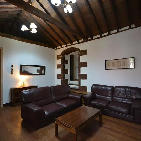 Casa Antigua La Embajada Casa de Férias